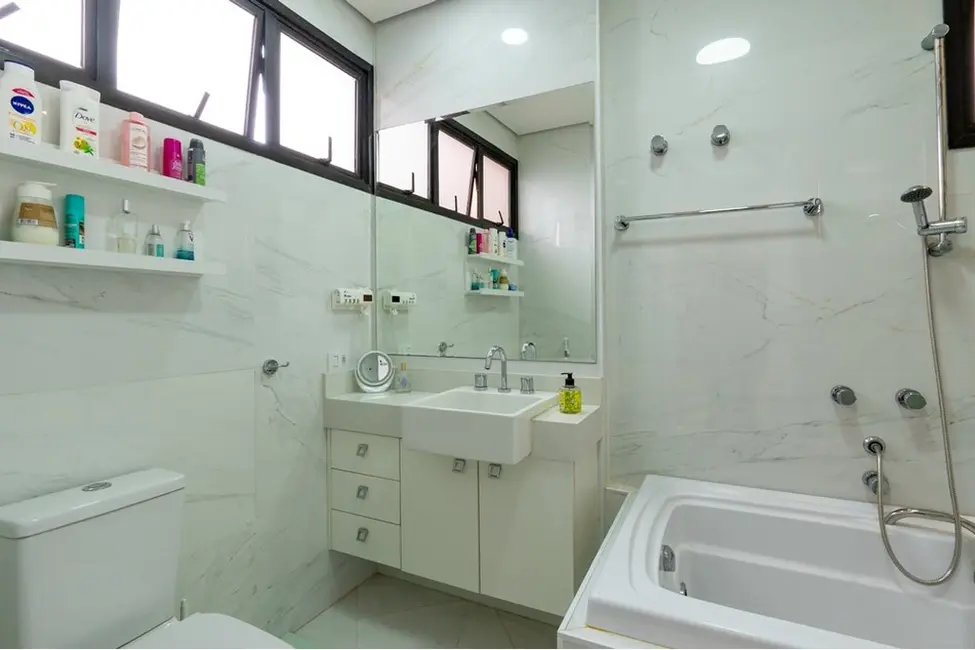 Foto 4 de Apartamento com 4 quartos à venda, 157m2 em Vila Suzana, São Paulo - SP