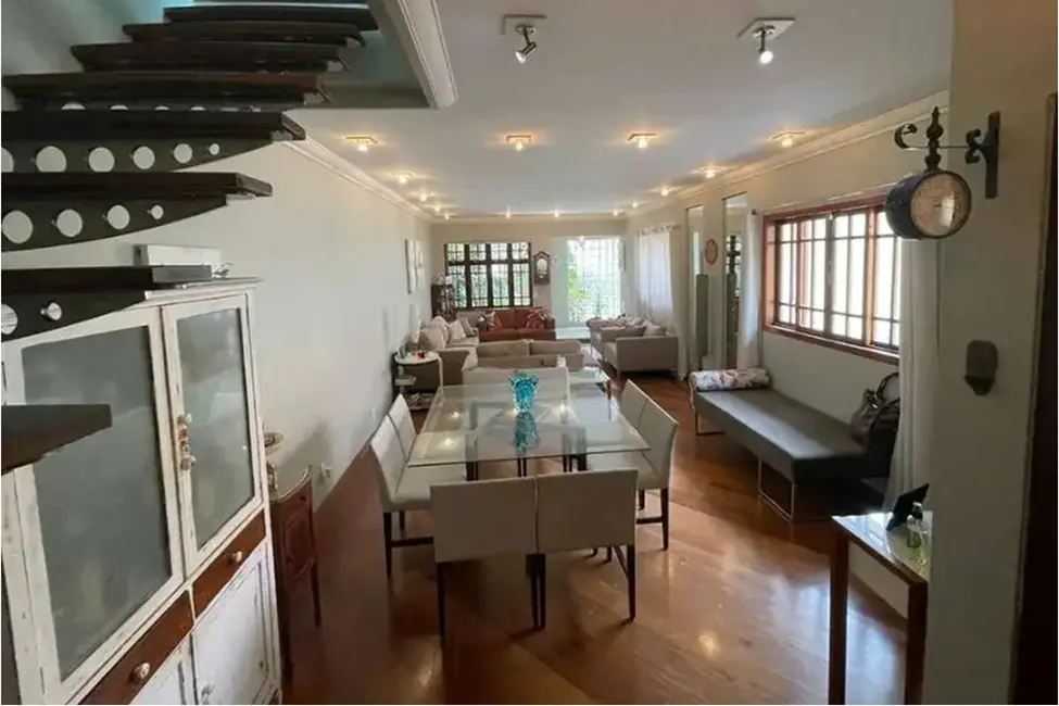 Foto 3 de Casa com 4 quartos à venda, 285m2 em Aclimação, São Paulo - SP