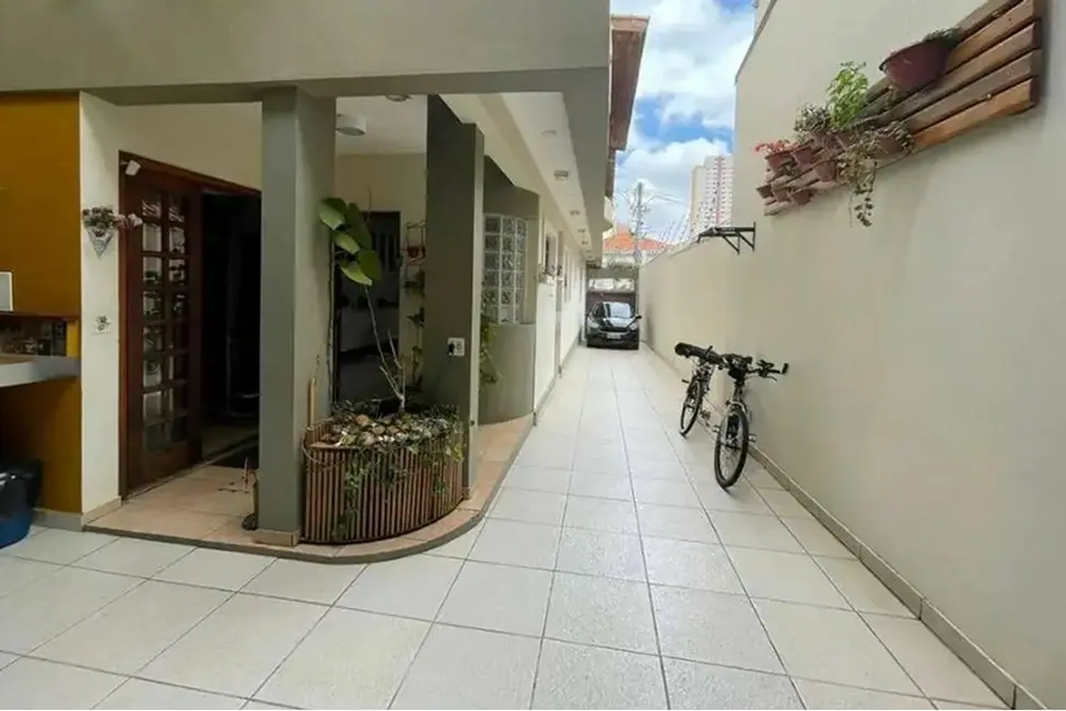 Foto 9 de Casa com 4 quartos à venda, 285m2 em Aclimação, São Paulo - SP