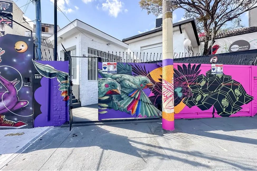 Sala Comercial à venda, 90m2 em Vila Madalena, São Paulo - SP - imagem 1 Foto 1 de Sala Comercial à venda, 90m2 em Vila Madalena, São Paulo - SP