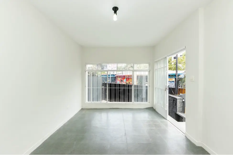 Sala Comercial à venda, 90m2 em Vila Madalena, São Paulo - SP - imagem 3 Foto 3 de Sala Comercial à venda, 90m2 em Vila Madalena, São Paulo - SP