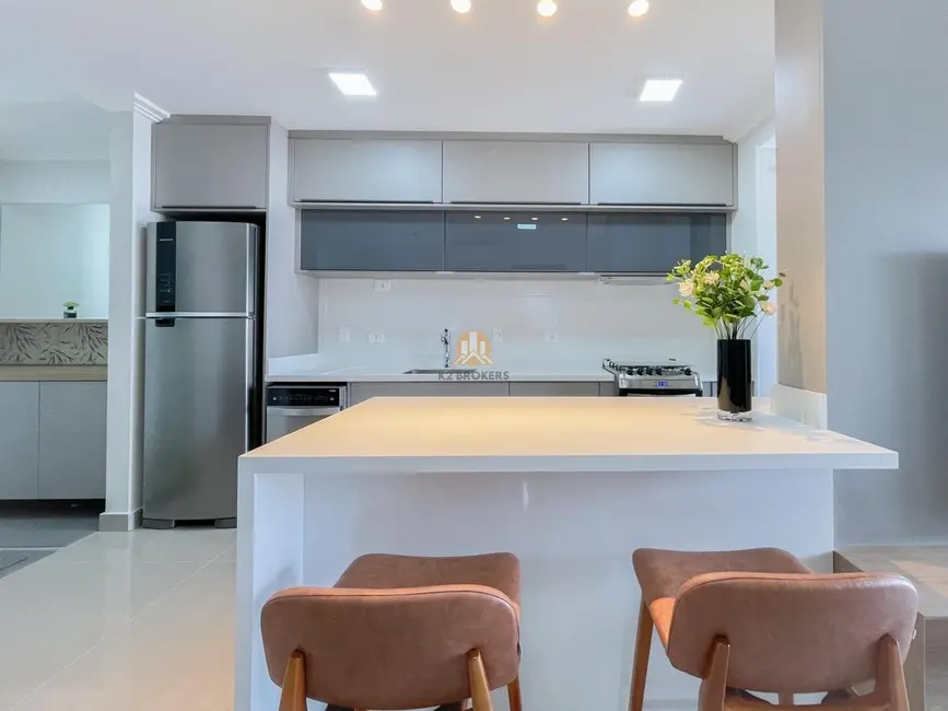 Foto 8 de Apartamento com 2 quartos à venda, 74m2 em Água Verde, Curitiba - PR