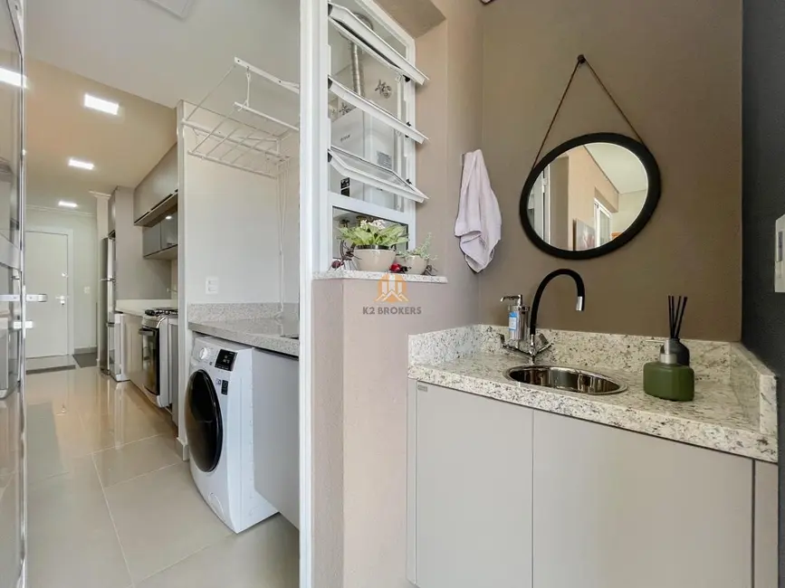 Foto 9 de Apartamento com 2 quartos à venda, 74m2 em Água Verde, Curitiba - PR