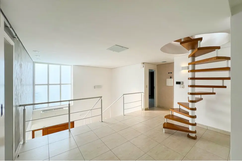 Foto 3 de Casa com 4 quartos à venda, 405m2 em Mirandópolis, São Paulo - SP