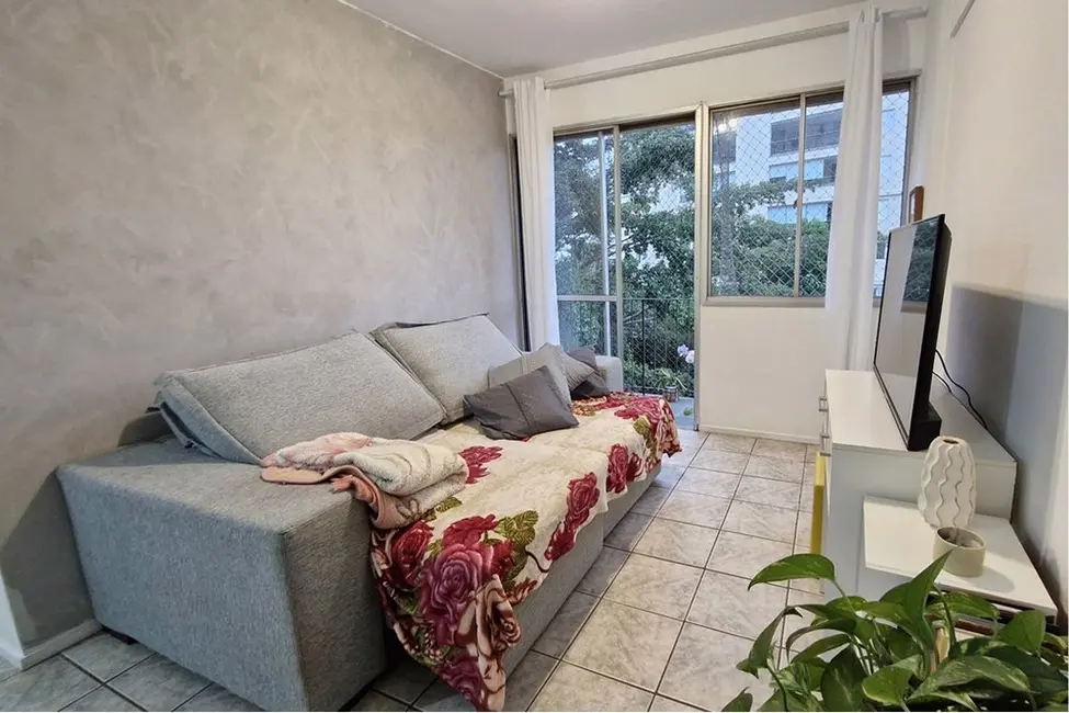 Foto 2 de Apartamento com 3 quartos à venda, 75m2 em Vila Suzana, São Paulo - SP
