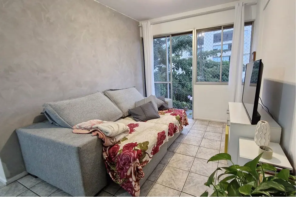 Foto 2 de Apartamento com 3 quartos à venda, 75m2 em Vila Suzana, São Paulo - SP