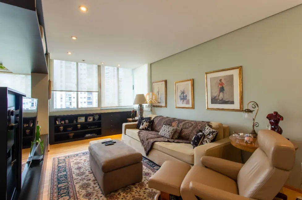 Foto 7 de Apartamento com 4 quartos à venda, 271m2 em São Paulo - SP