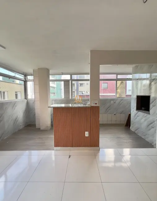 Apartamento com 3 quartos à venda, 101m2 em Centro, Itajai - SC - imagem 9 Foto 9 de Apartamento com 3 quartos à venda, 101m2 em Centro, Itajai - SC