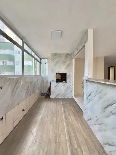 Apartamento com 3 quartos à venda, 101m2 em Centro, Itajai - SC - imagem 7 Foto 7 de Apartamento com 3 quartos à venda, 101m2 em Centro, Itajai - SC