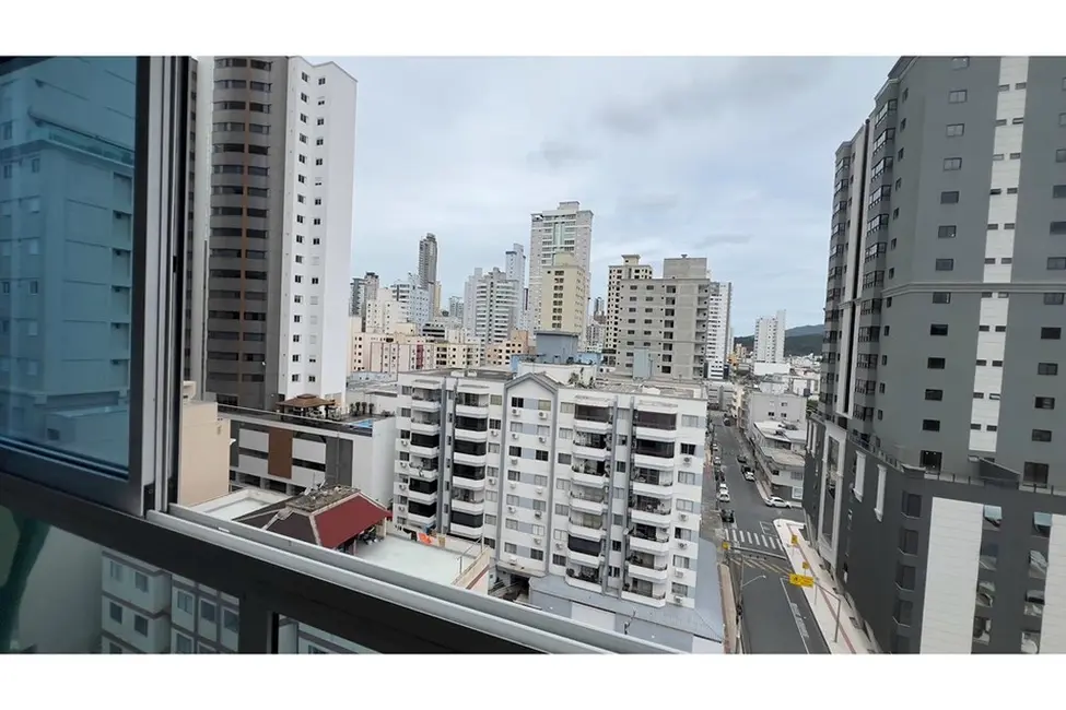Apartamento com 3 quartos à venda, 129m2 em Centro, Balneario Camboriu - SC - imagem 9 Foto 9 de Apartamento com 3 quartos à venda, 129m2 em Centro, Balneario Camboriu - SC