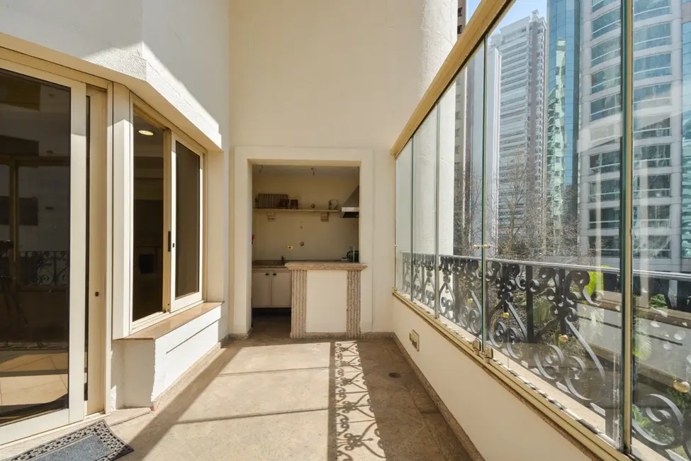 Apartamento com 4 quartos à venda, 336m2 em Tatuapé, São Paulo - SP - imagem 3 Foto 3 de Apartamento com 4 quartos à venda, 336m2 em Tatuapé, São Paulo - SP