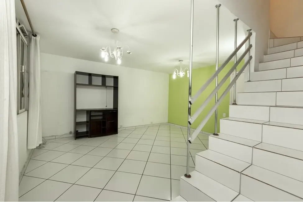 Foto 8 de Casa com 3 quartos à venda, 110m2 em Jardim Prudência, São Paulo - SP