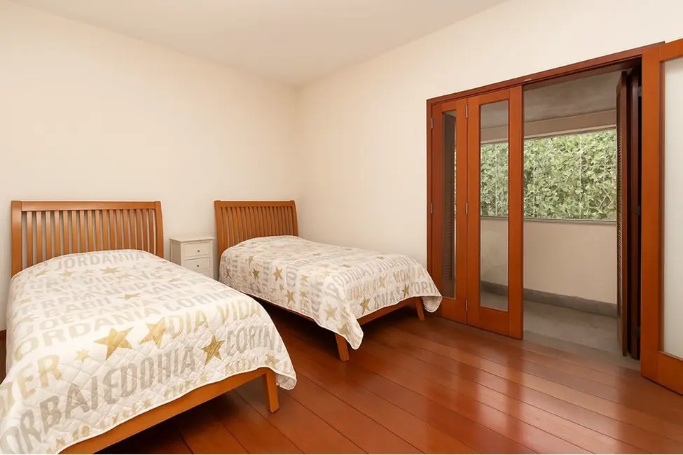 Foto 5 de Casa com 4 quartos à venda, 426m2 em Vila Ida, São Paulo - SP