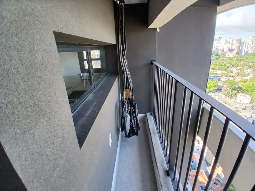 Apartamento com 3 quartos à venda, 134m2 em Pinheiros, São Paulo - SP - imagem 9 Foto 9 de Apartamento com 3 quartos à venda, 134m2 em Pinheiros, São Paulo - SP