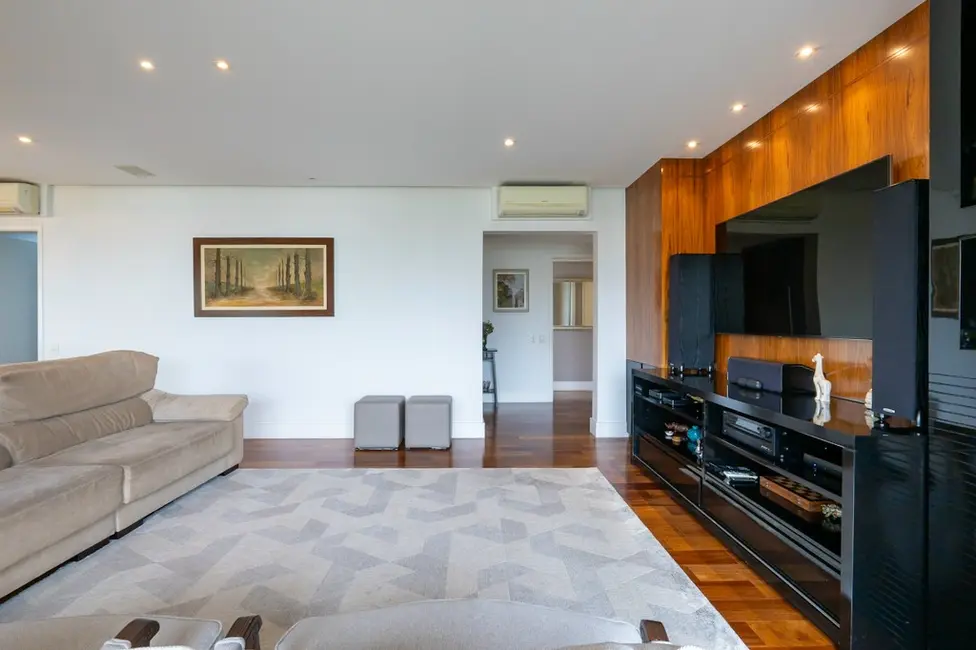 Apartamento com 4 quartos à venda, 192m2 em São Paulo - SP - imagem 3 Foto 3 de Apartamento com 4 quartos à venda, 192m2 em São Paulo - SP