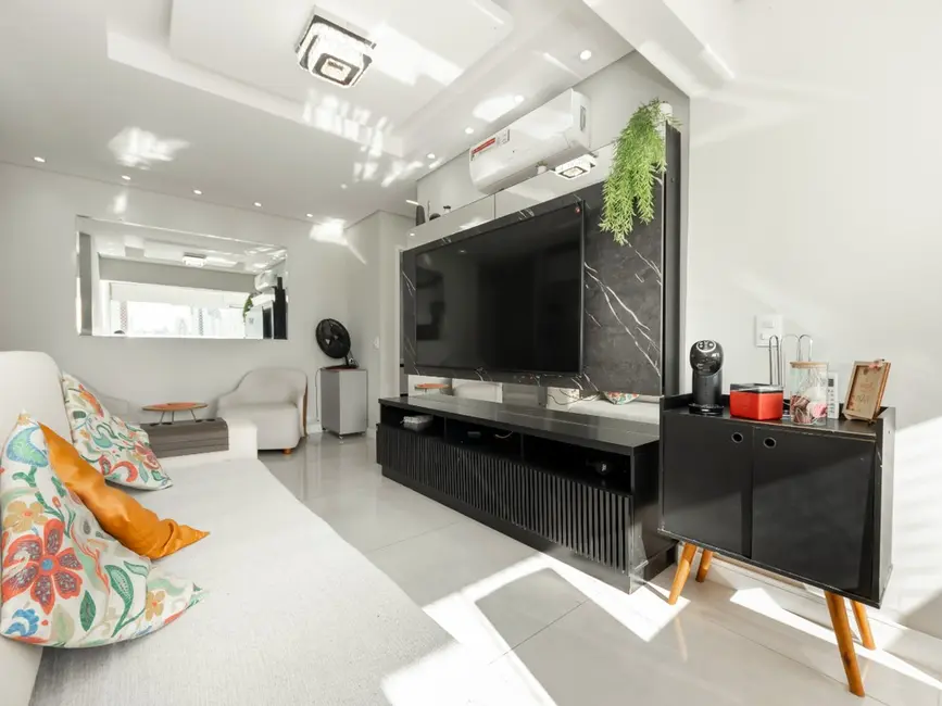 Apartamento com 2 quartos à venda, 61m2 em Vila Guilherme, São Paulo - SP - imagem 2 Foto 2 de Apartamento com 2 quartos à venda, 61m2 em Vila Guilherme, São Paulo - SP