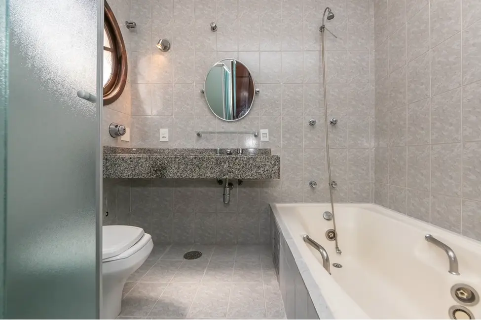 Foto 7 de Casa com 3 quartos à venda, 208m2 em Vila Nivi, São Paulo - SP