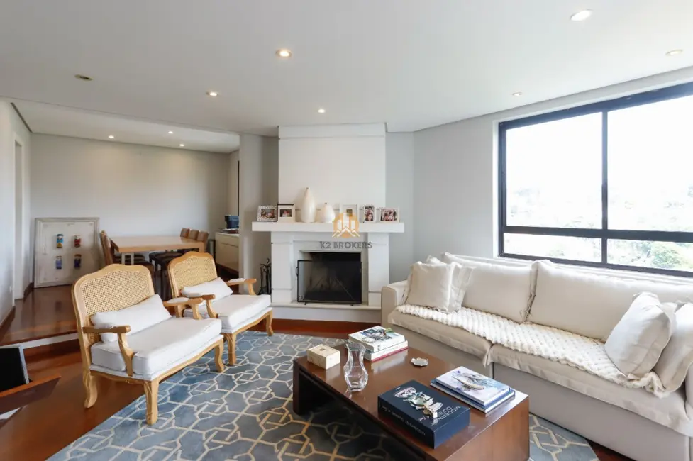 Foto 2 de Apartamento com 2 quartos à venda, 130m2 em Santa Cecília, São Paulo - SP