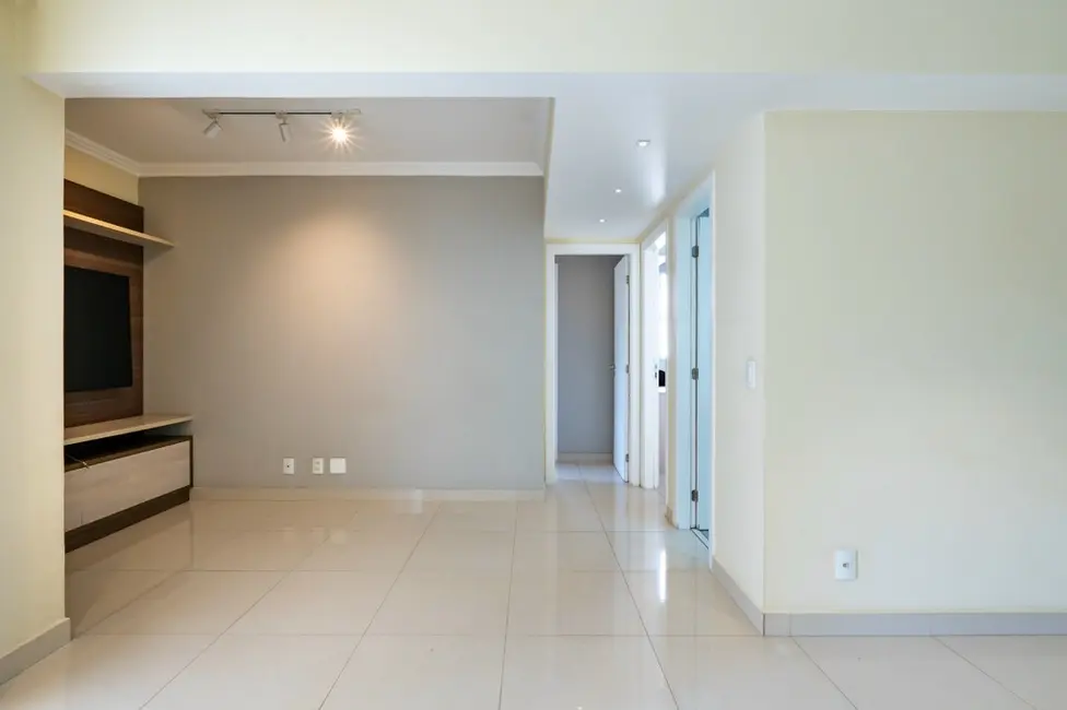 Foto 2 de Apartamento com 2 quartos à venda, 71m2 em Vila Suzana, São Paulo - SP