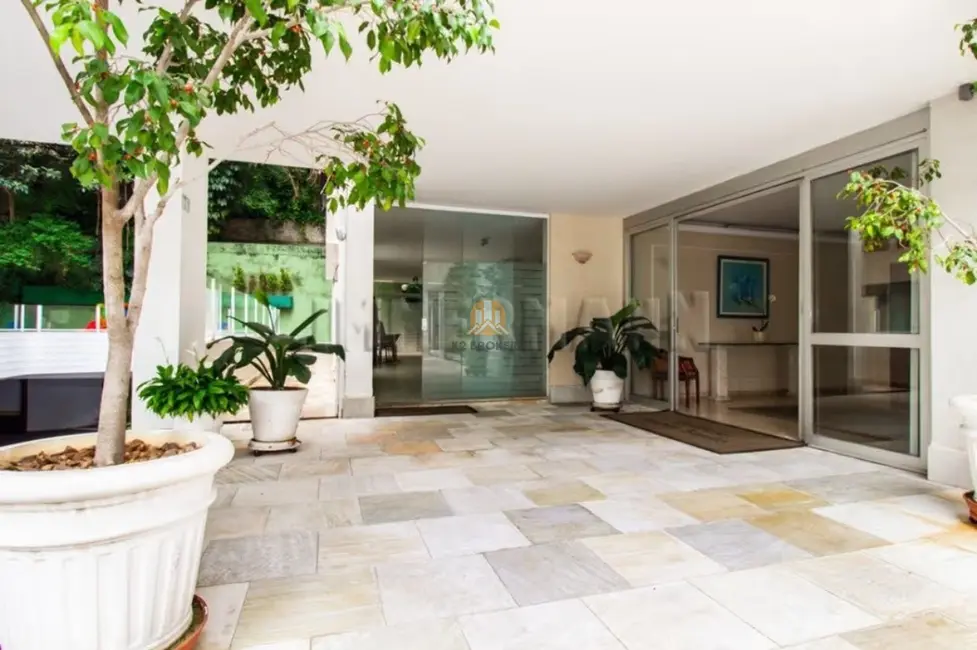 Apartamento com 3 quartos à venda, 176m2 em Santa Cecília, São Paulo - SP - imagem 7 Foto 7 de Apartamento com 3 quartos à venda, 176m2 em Santa Cecília, São Paulo - SP