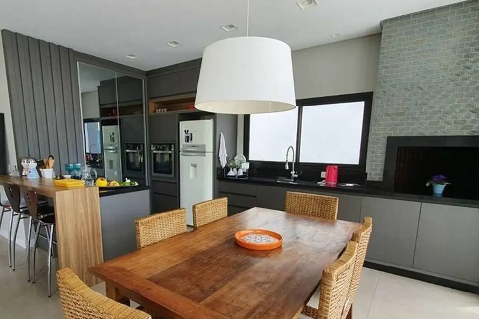 Foto 6 de Casa de Condomínio com 3 quartos à venda, 200m2 em Ariribá, Balneario Camboriu - SC