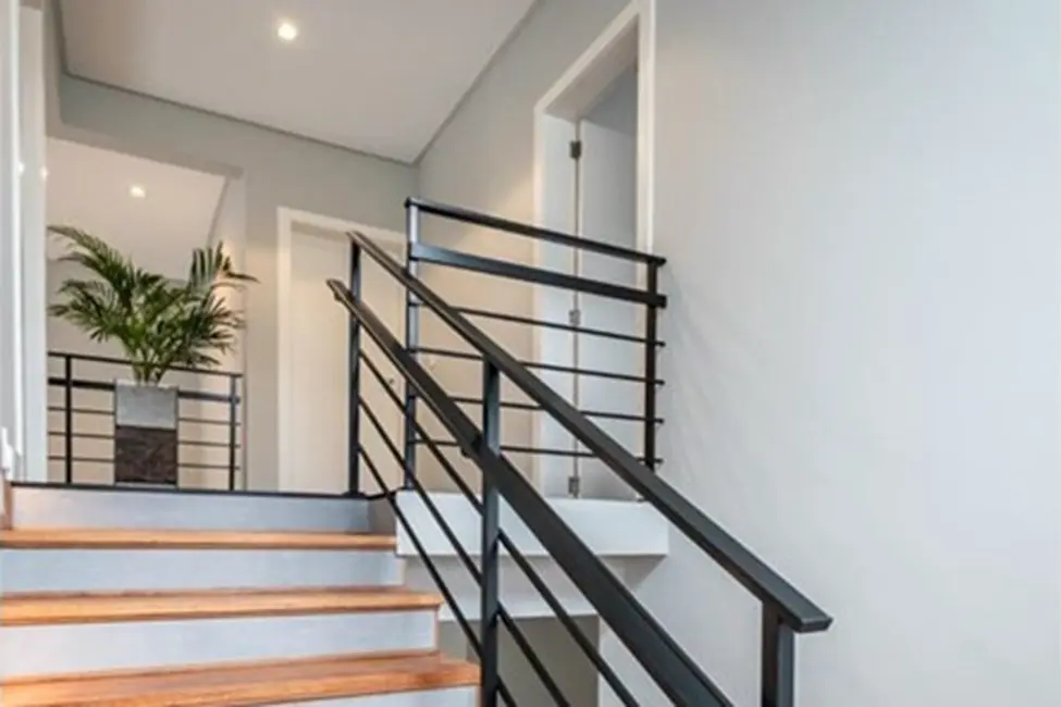 Foto 2 de Casa de Condomínio com 3 quartos à venda, 200m2 em Ariribá, Balneario Camboriu - SC