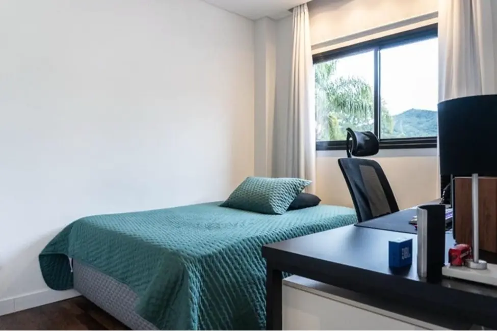 Foto 9 de Casa de Condomínio com 3 quartos à venda, 200m2 em Ariribá, Balneario Camboriu - SC