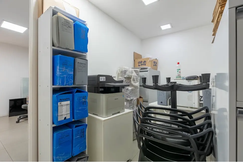 Foto 3 de Sala Comercial à venda, 196m2 em Jardim Paulistano, São Paulo - SP