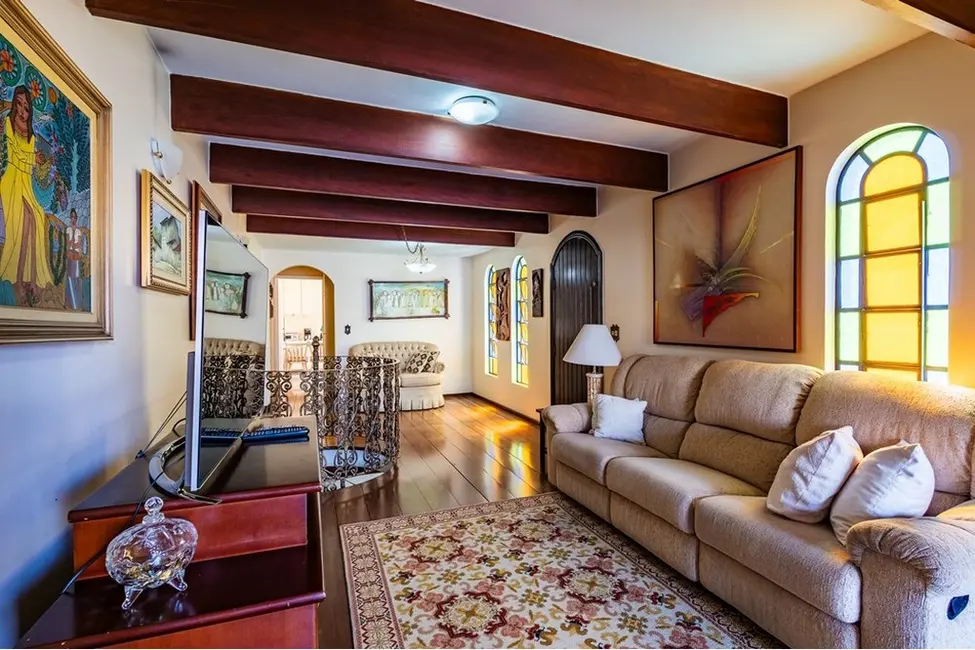 Casa com 3 quartos à venda, 180m2 em Jardim Aeroporto, São Paulo - SP - imagem 4 Foto 4 de Casa com 3 quartos à venda, 180m2 em Jardim Aeroporto, São Paulo - SP