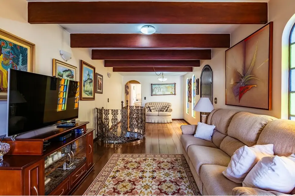 Casa com 3 quartos à venda, 180m2 em Jardim Aeroporto, São Paulo - SP - imagem 5 Foto 5 de Casa com 3 quartos à venda, 180m2 em Jardim Aeroporto, São Paulo - SP