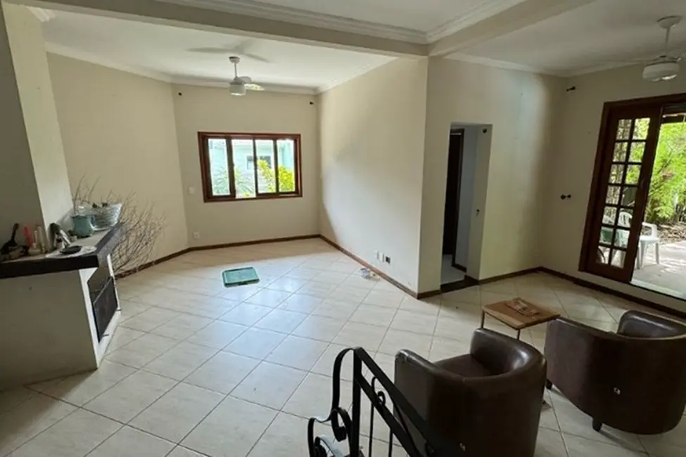 Casa com 4 quartos à venda, 350m2 em Ariribá, Balneario Camboriu - SC - imagem 8 Foto 8 de Casa com 4 quartos à venda, 350m2 em Ariribá, Balneario Camboriu - SC