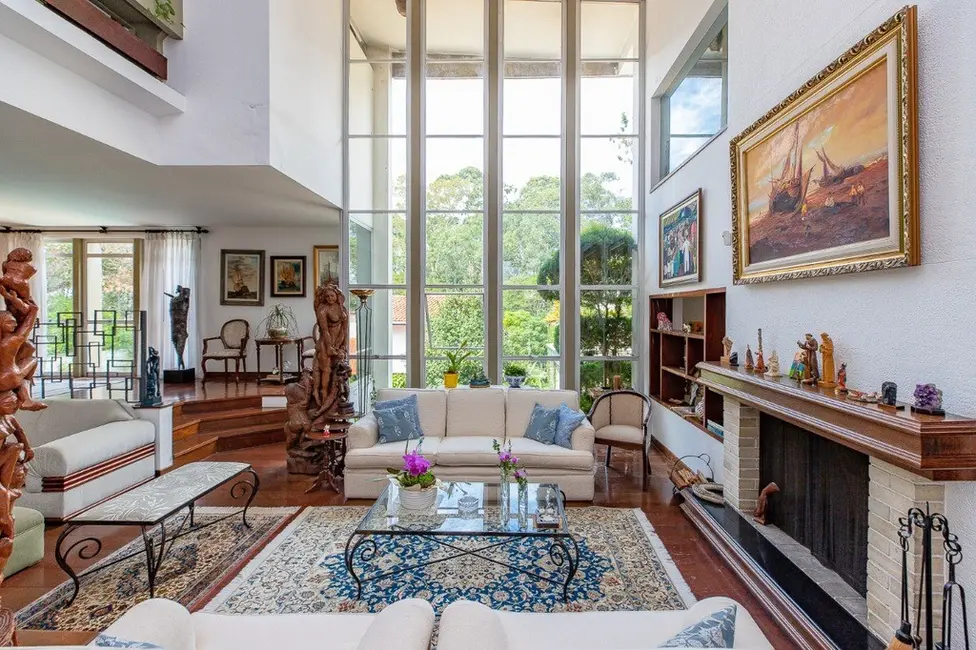 Casa com 4 quartos à venda, 384m2 em Jardim Marajoara, São Paulo - SP - imagem 1 Foto 1 de Casa com 4 quartos à venda, 384m2 em Jardim Marajoara, São Paulo - SP