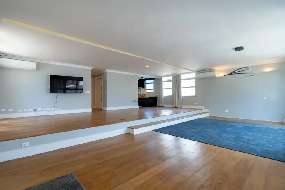 Foto 7 de Apartamento com 3 quartos à venda, 240m2 em Cerqueira César, São Paulo - SP