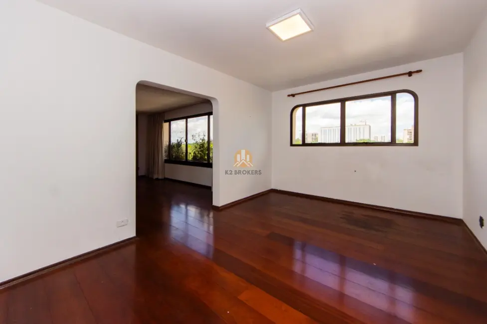 Apartamento com 4 quartos à venda e para alugar, 327m2 em Santo Amaro, São Paulo - SP - imagem 9 Foto 9 de Apartamento com 4 quartos à venda e para alugar, 327m2 em Santo Amaro, São Paulo - SP