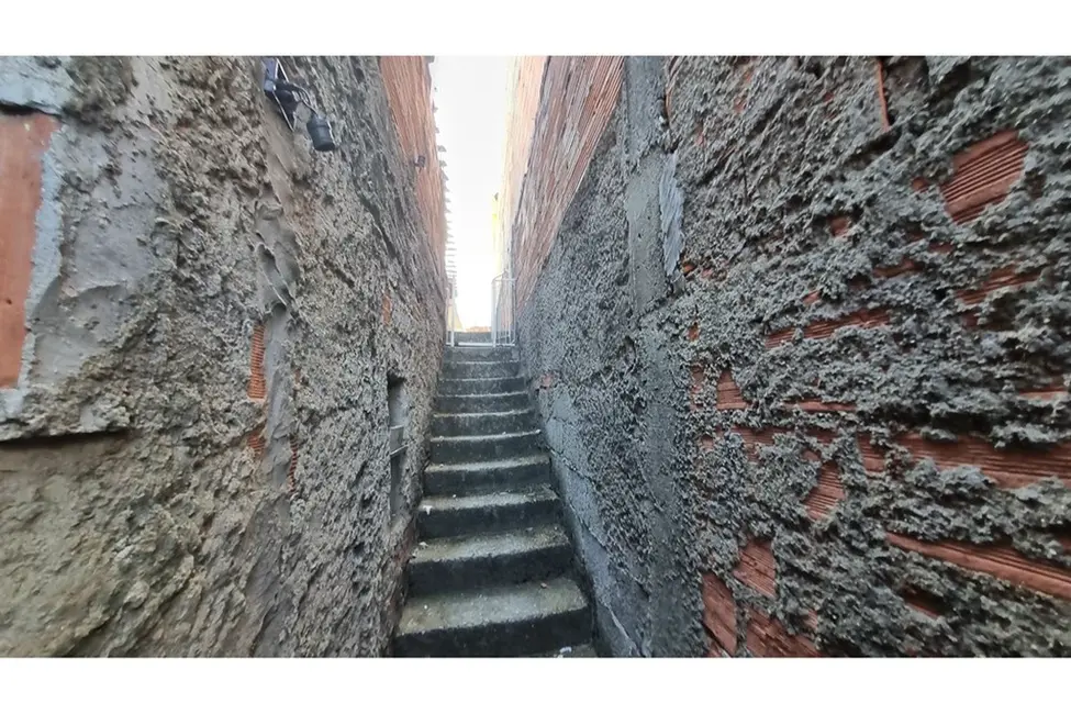 Foto 6 de Casa com 2 quartos à venda, 158m2 em Embu Das Artes - SP