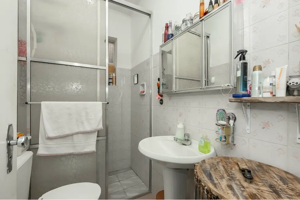 Foto 6 de Casa com 7 quartos à venda, 104m2 em Chora Menino, São Paulo - SP