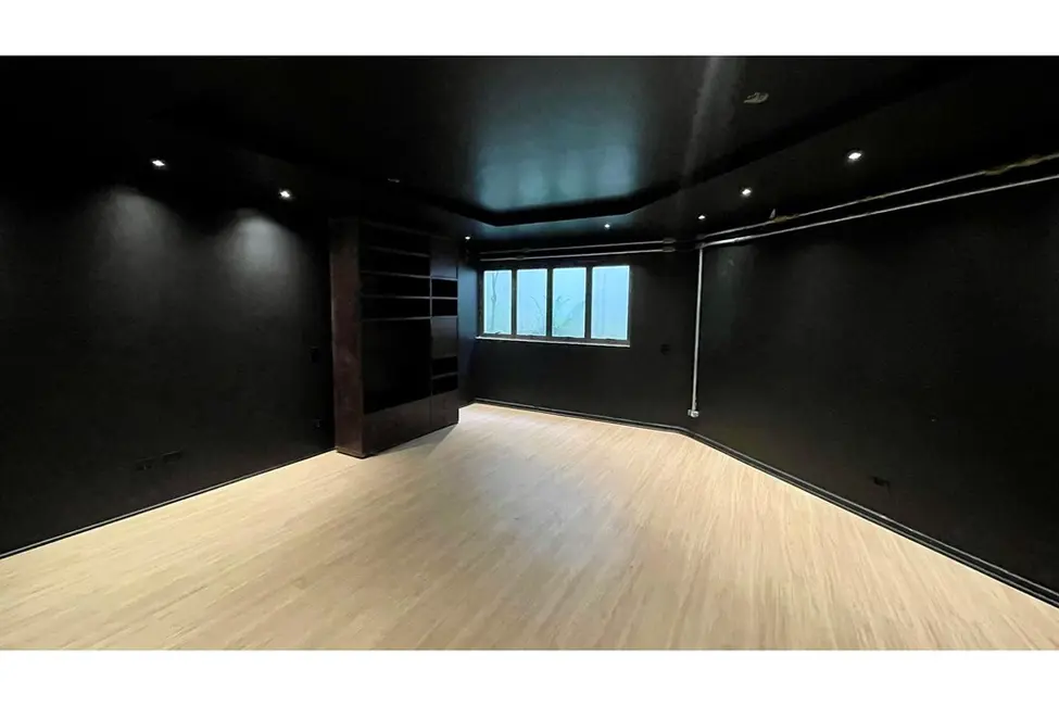 Casa com 5 quartos à venda, 810m2 em Vila Madalena, São Paulo - SP - imagem 4 Foto 4 de Casa com 5 quartos à venda, 810m2 em Vila Madalena, São Paulo - SP