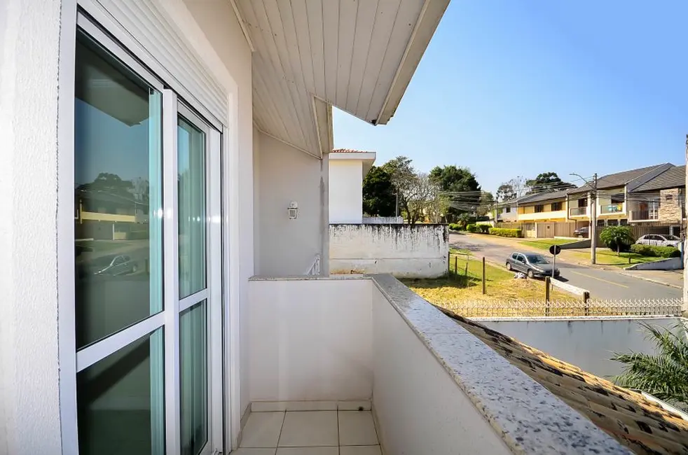 Foto 3 de Casa com 3 quartos à venda, 237m2 em Boa Vista, Curitiba - PR