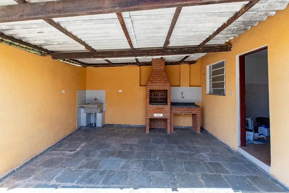 Foto 4 de Casa com 3 quartos à venda, 214m2 em Jardim Cliper, São Paulo - SP