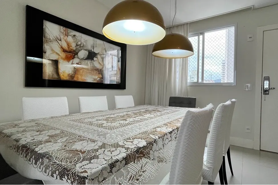 Apartamento com 4 quartos à venda, 138m2 em Centro, Balneario Camboriu - SC - imagem 6 Foto 6 de Apartamento com 4 quartos à venda, 138m2 em Centro, Balneario Camboriu - SC