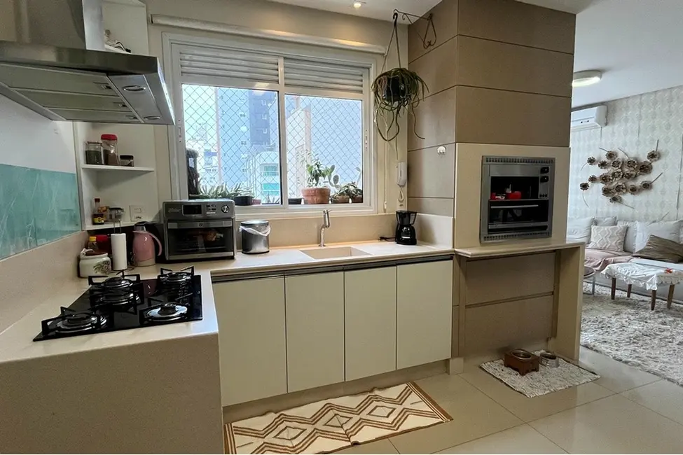 Apartamento com 4 quartos à venda, 138m2 em Centro, Balneario Camboriu - SC - imagem 9 Foto 9 de Apartamento com 4 quartos à venda, 138m2 em Centro, Balneario Camboriu - SC