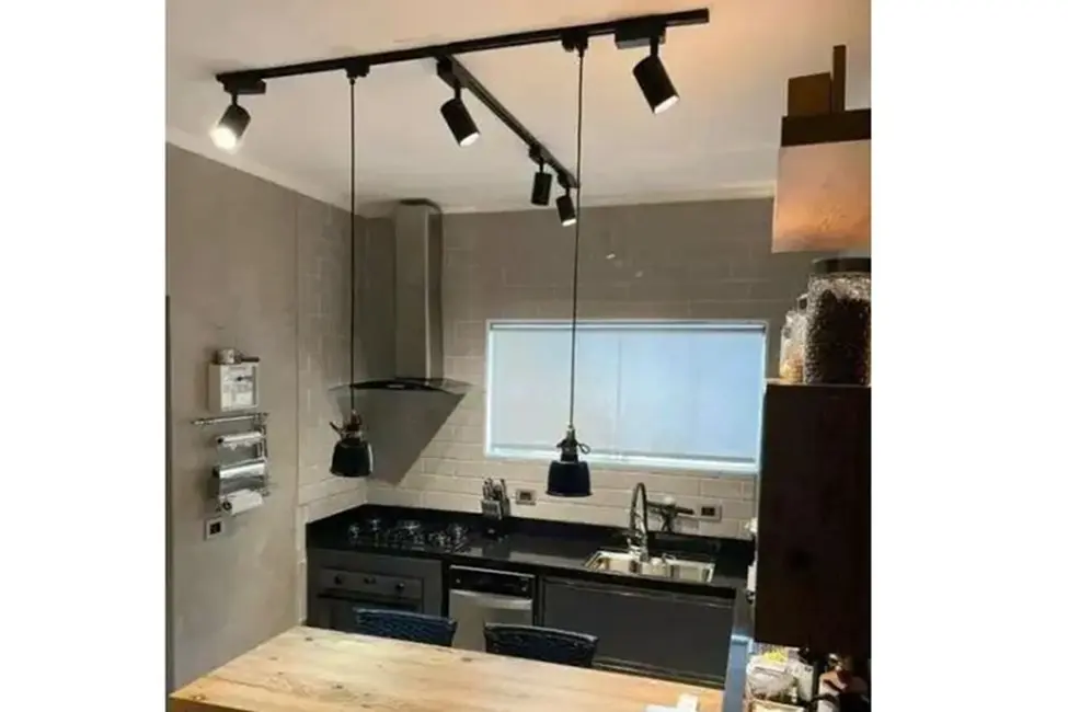 Foto 4 de Casa de Condomínio com 3 quartos à venda, 229m2 em Jardim Londrina, São Paulo - SP