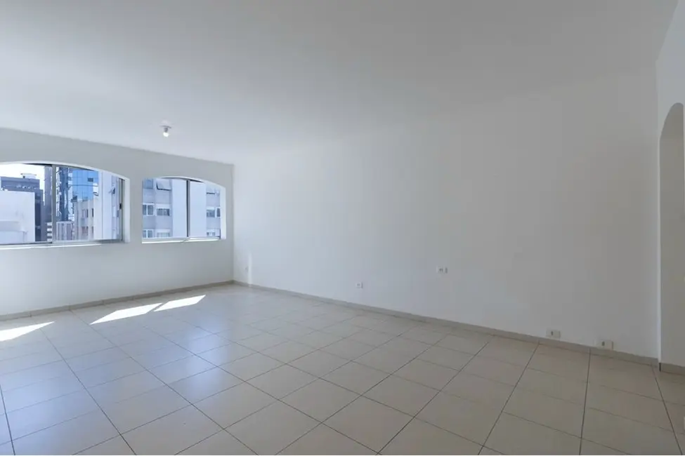 Foto 9 de Apartamento com 2 quartos à venda, 105m2 em Cerqueira César, São Paulo - SP