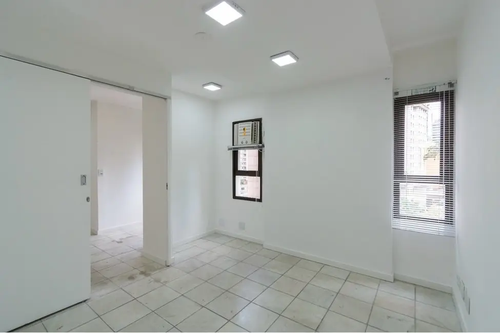 Foto 6 de Sala Comercial à venda, 29m2 em Itaim Bibi, São Paulo - SP