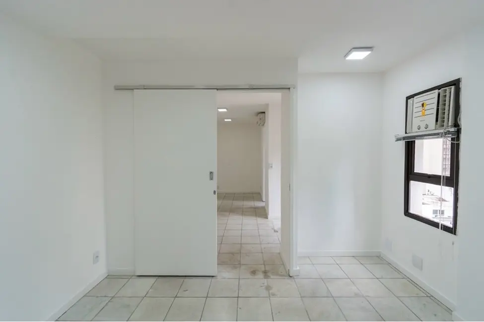 Foto 8 de Sala Comercial à venda, 29m2 em Itaim Bibi, São Paulo - SP