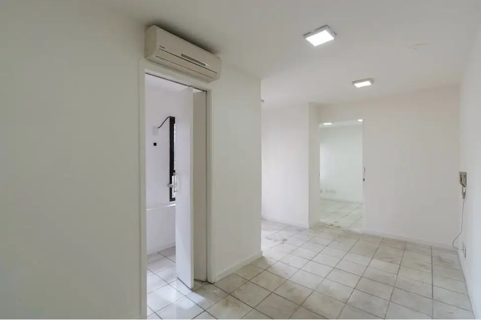 Foto 3 de Sala Comercial à venda, 29m2 em Itaim Bibi, São Paulo - SP