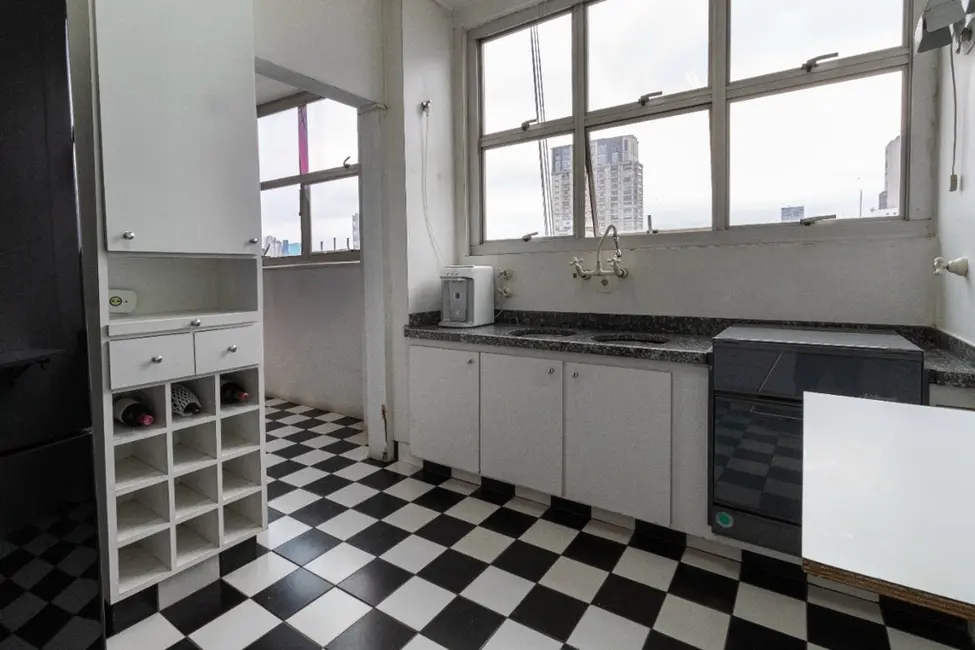 Foto 7 de Apartamento com 3 quartos à venda, 123m2 em Cerqueira César, São Paulo - SP