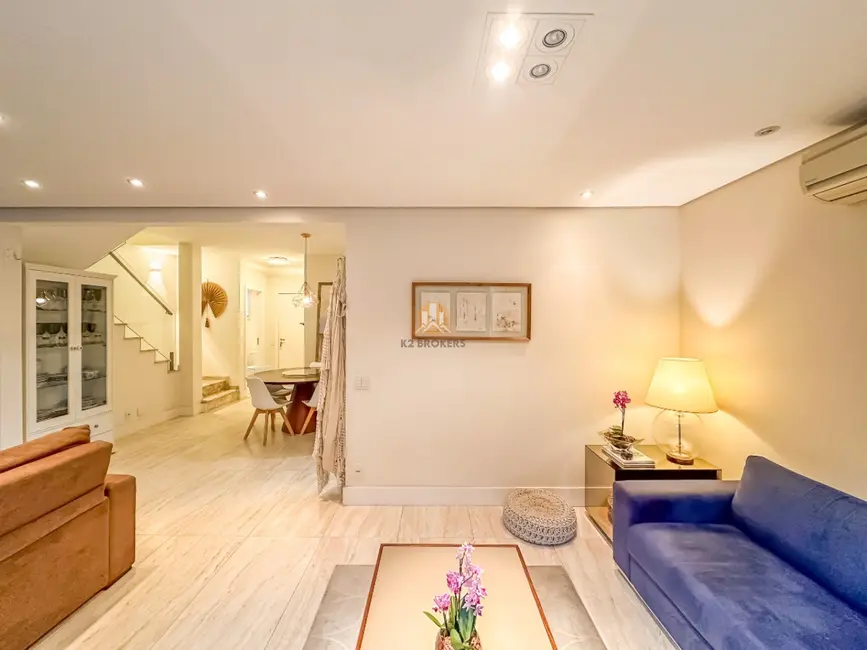 Foto 3 de Casa de Condomínio com 3 quartos à venda, 126m2 em Jardim Monte Kemel, São Paulo - SP