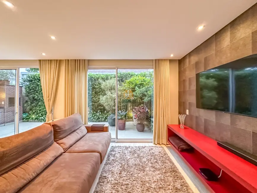 Foto 5 de Casa de Condomínio com 3 quartos à venda, 126m2 em Jardim Monte Kemel, São Paulo - SP