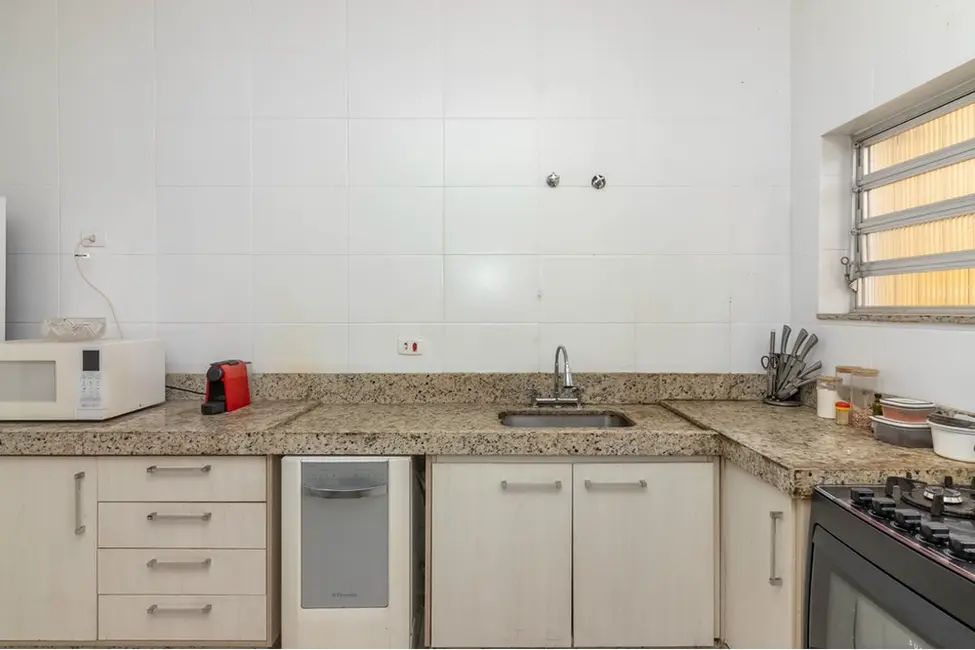 Casa com 3 quartos à venda, 250m2 em Jardim Prudência, São Paulo - SP - imagem 2 Foto 2 de Casa com 3 quartos à venda, 250m2 em Jardim Prudência, São Paulo - SP